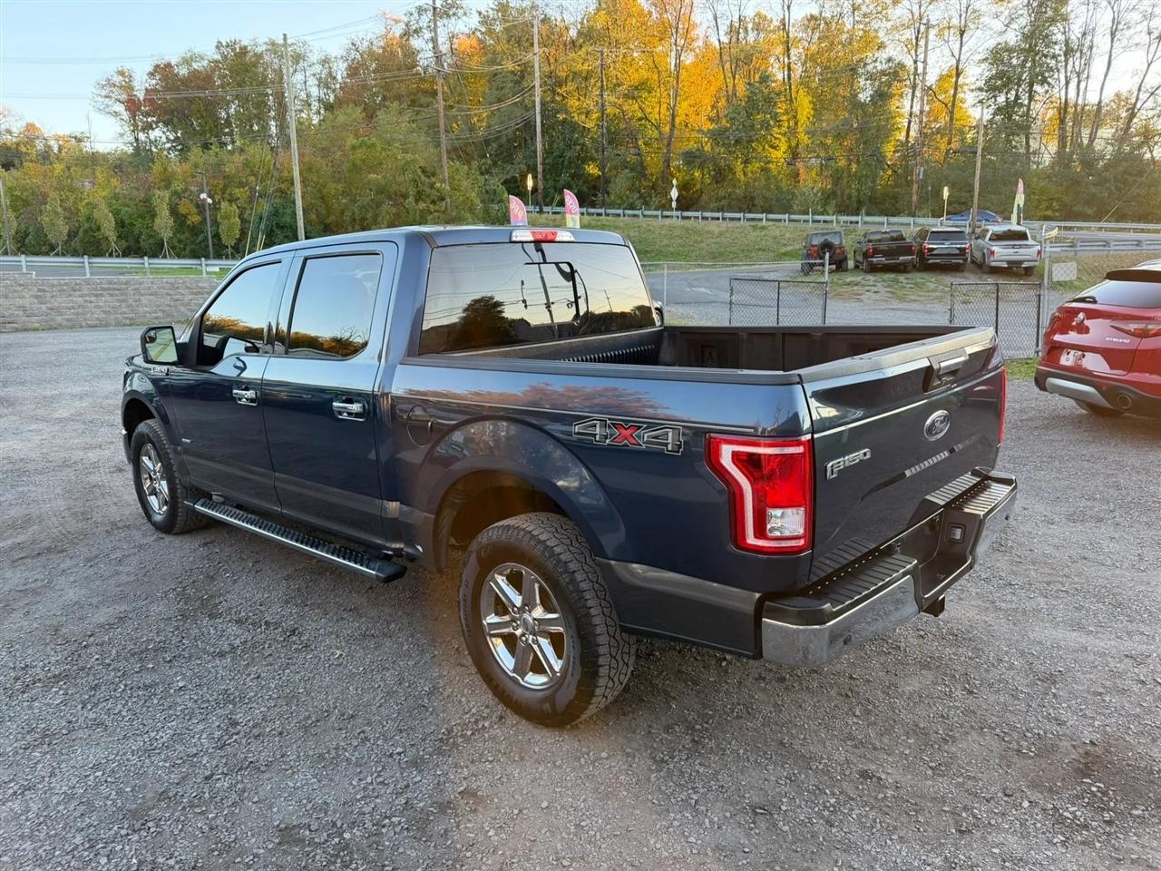 Ford F-150 XLT SuperCrew 5.5-ft. Bed 4WD 2017