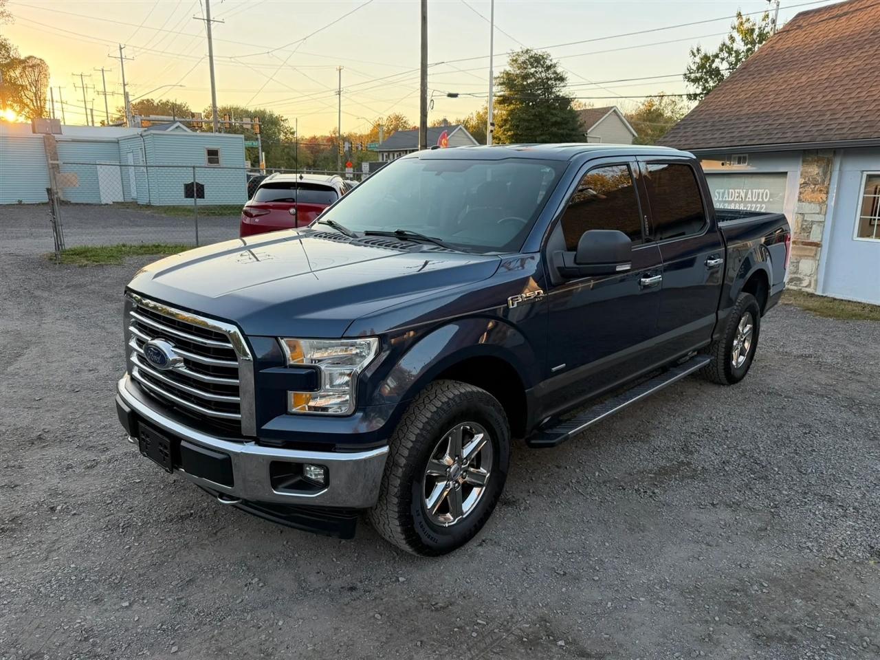 Ford F-150 XLT SuperCrew 5.5-ft. Bed 4WD 2017