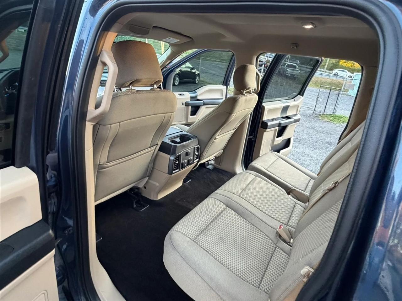 Ford F-150 XLT SuperCrew 5.5-ft. Bed 4WD 2017