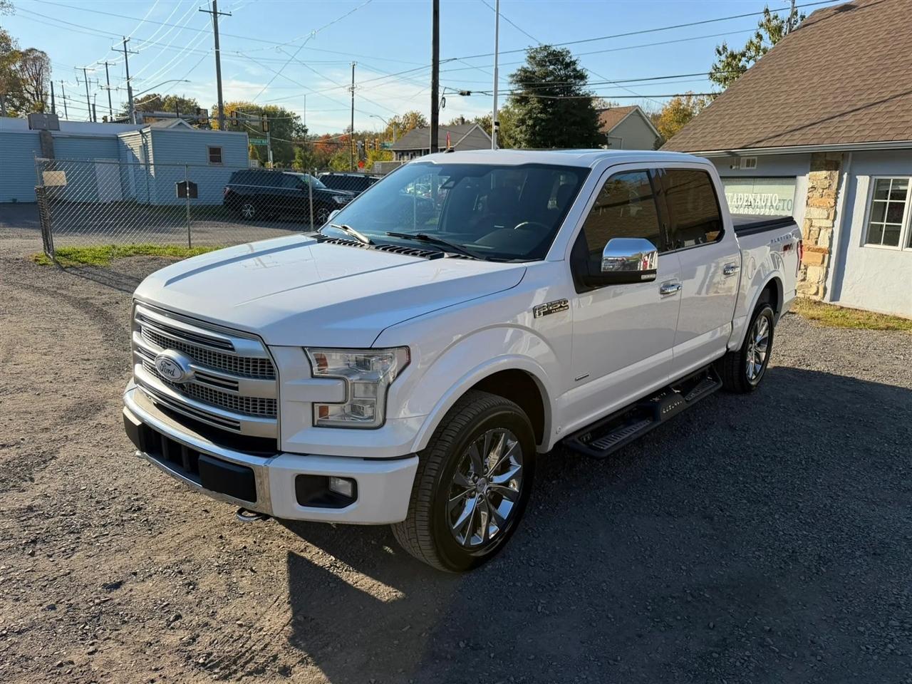 Ford F-150 Platinum SuperCrew 5.5-ft. Bed 4WD 2016