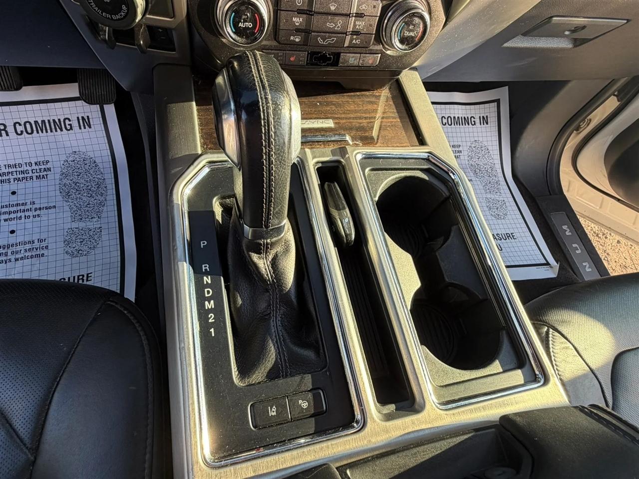 Ford F-150 Platinum SuperCrew 5.5-ft. Bed 4WD 2016