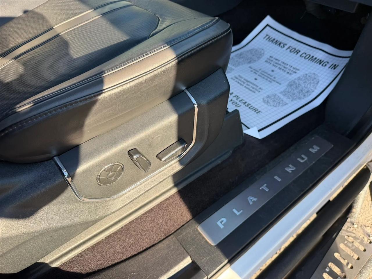 Ford F-150 Platinum SuperCrew 5.5-ft. Bed 4WD 2016