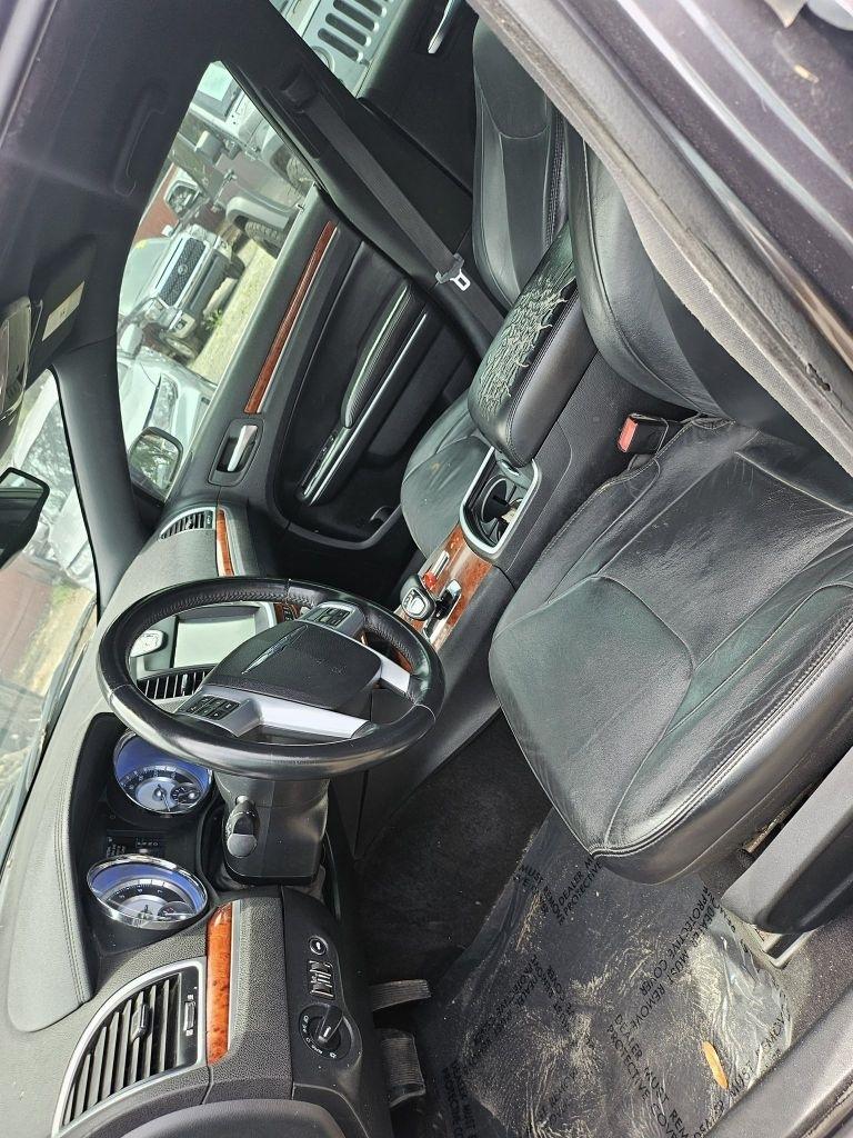 Chrysler 300 RWD 2013