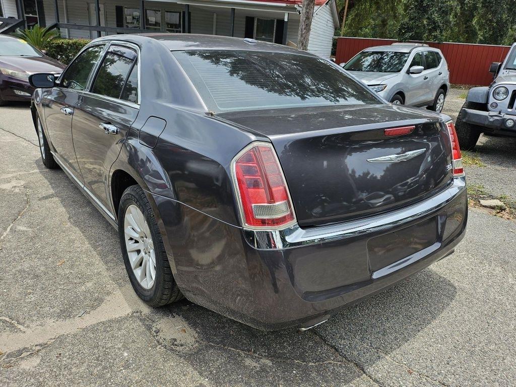 Chrysler 300 RWD 2013