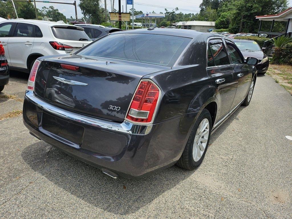 Chrysler 300 RWD 2013