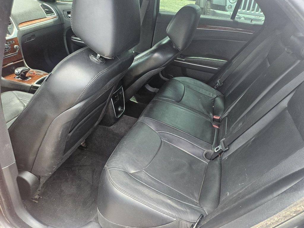 Chrysler 300 RWD 2013