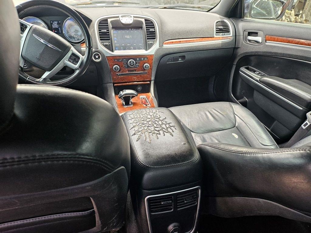 Chrysler 300 RWD 2013