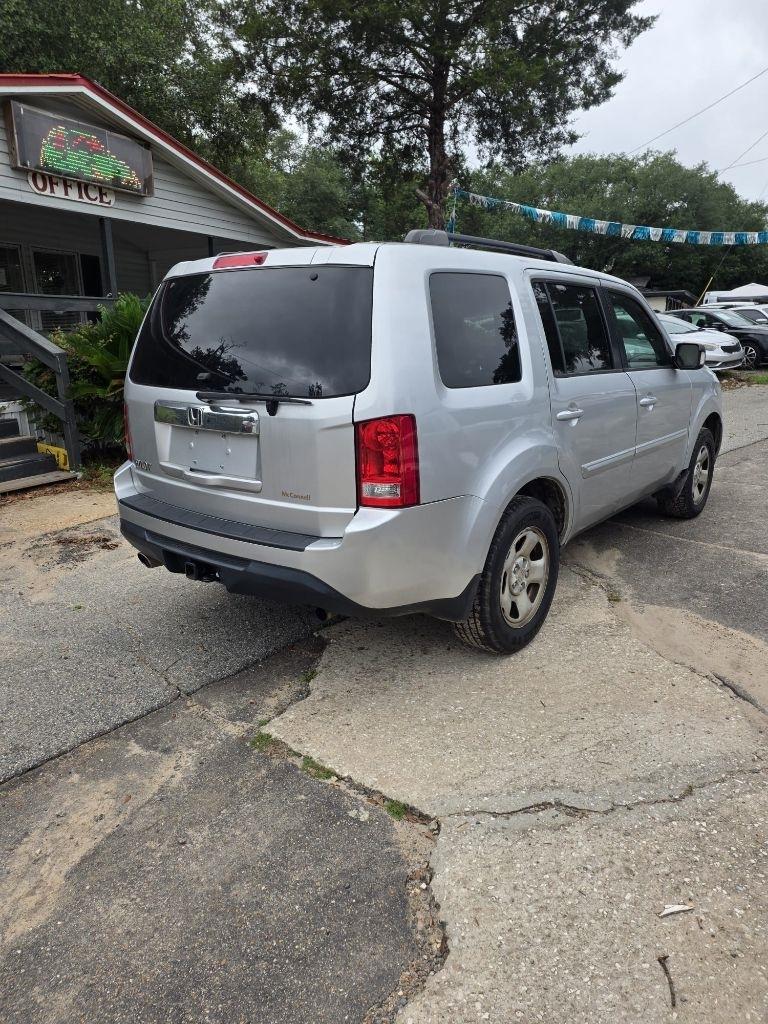 Honda Pilot LX 2WD 5-Spd AT 2012