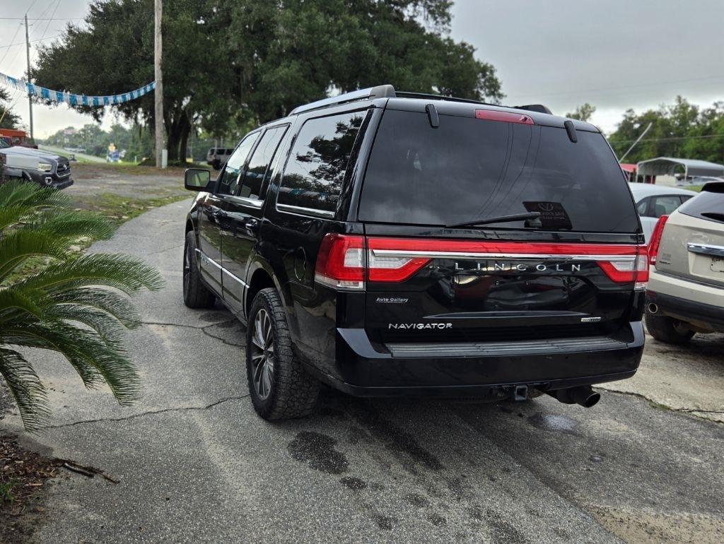 Lincoln Navigator Select 4WD 2016