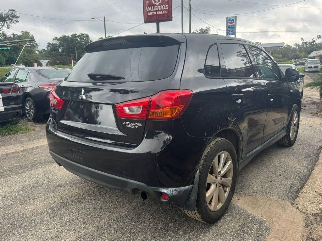 Mitsubishi Outlander Sport ES 2WD 2015