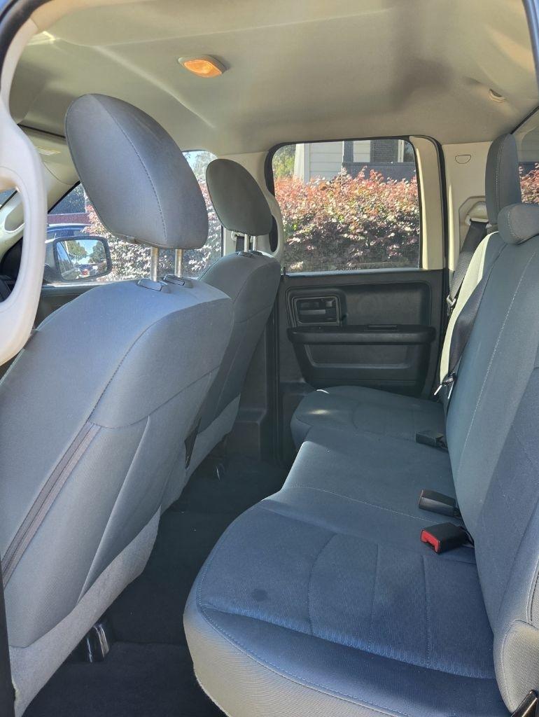 RAM 1500 Tradesman Quad Cab 2WD 2018