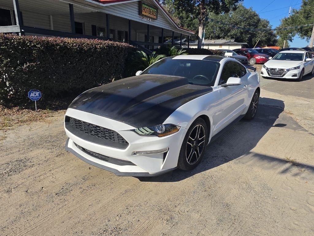 Ford Mustang EcoBoost Coupe 2019