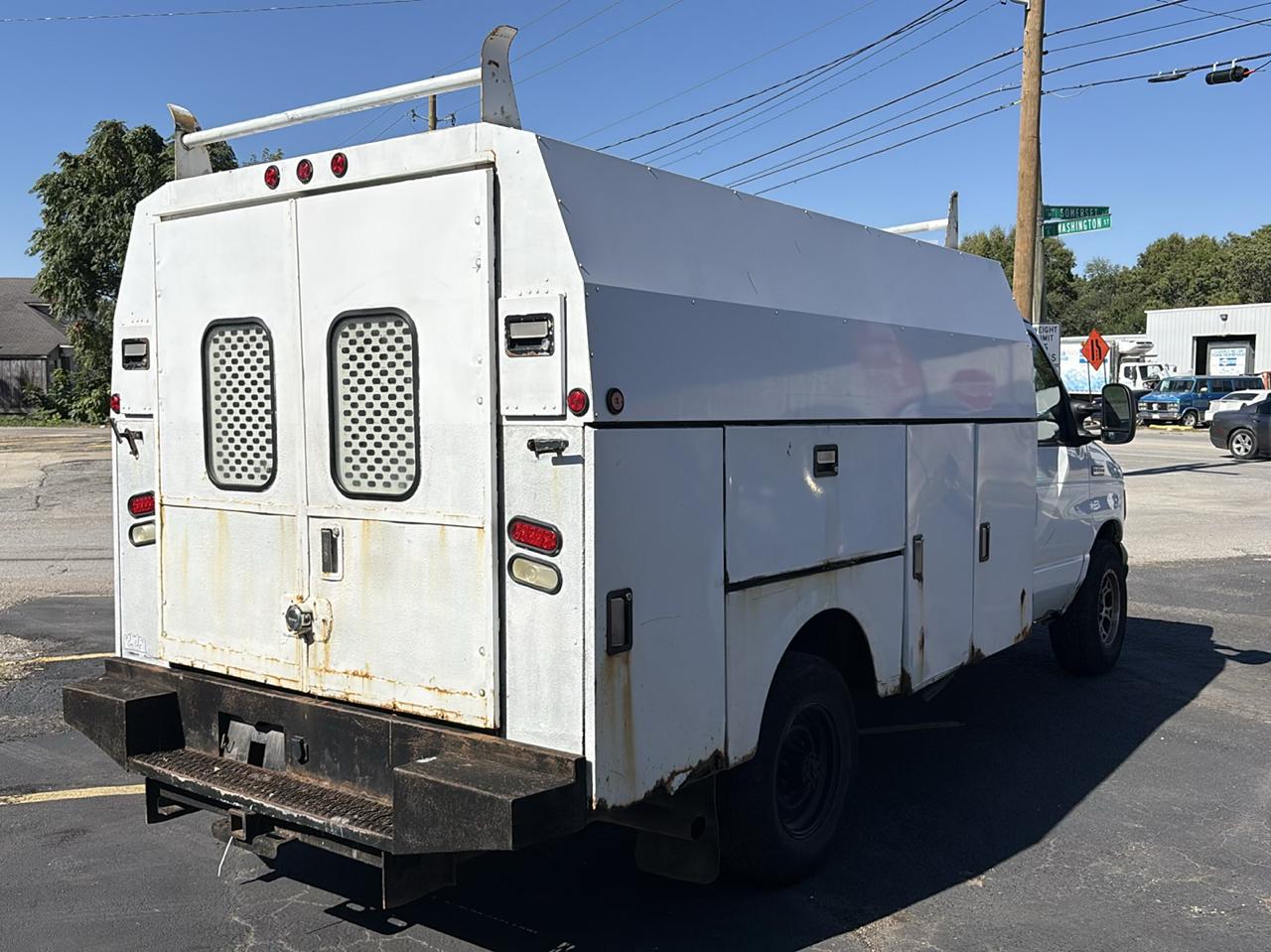 Ford Econoline E-350 Super Duty 2006