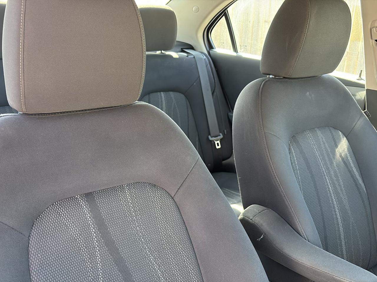 Chevrolet Sonic photo 5