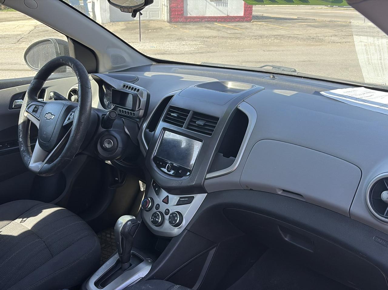 Chevrolet Sonic photo 6