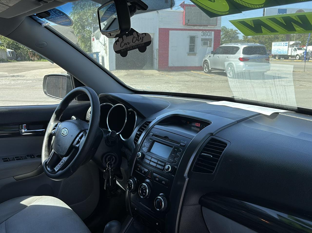 Kia Sorento photo 5