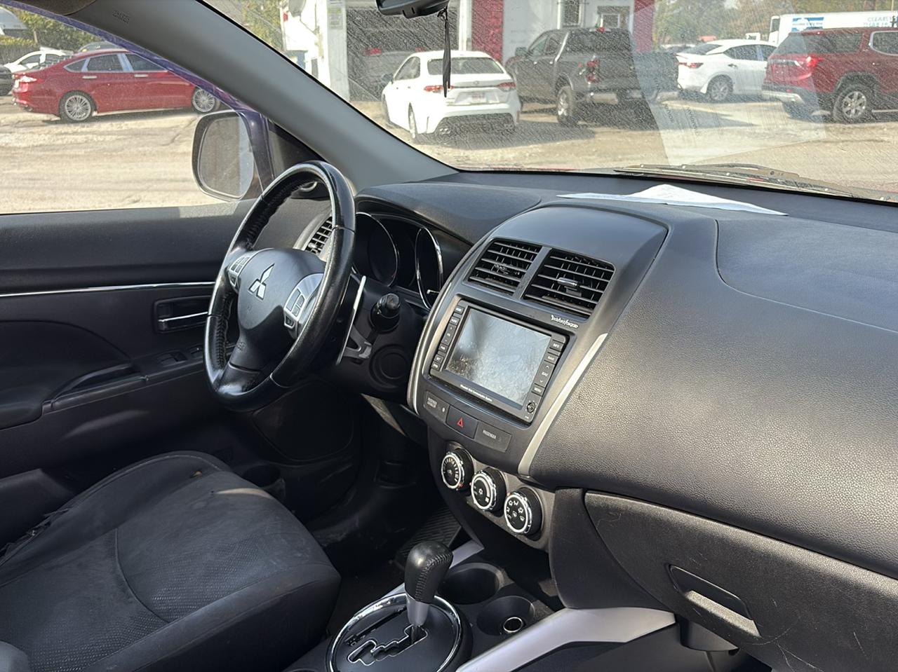 Mitsubishi Outlander Sport SE 2WD 2013