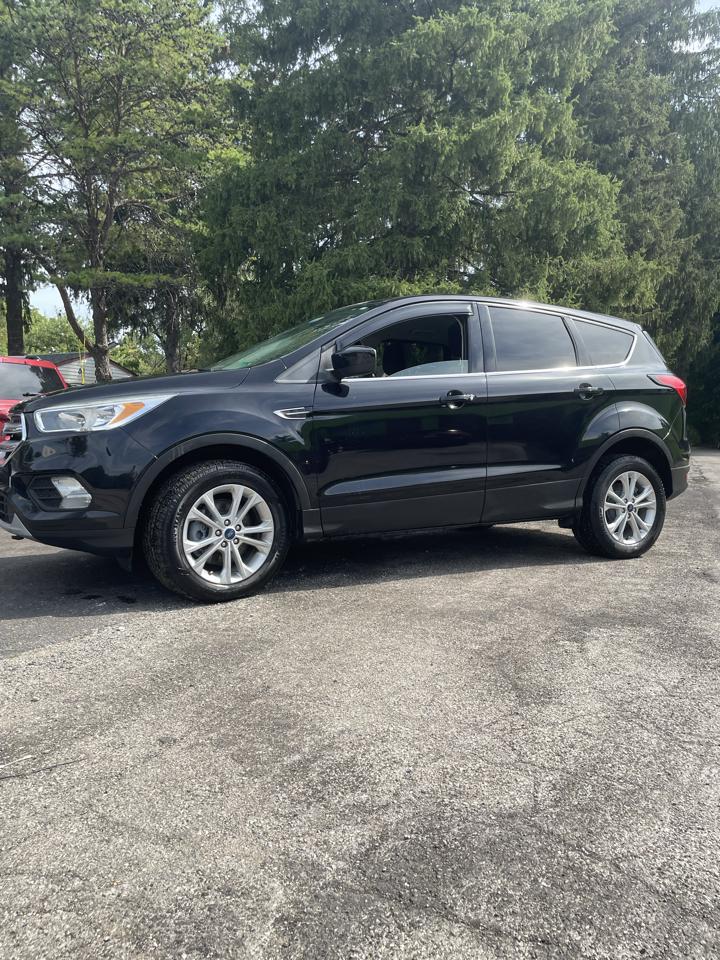 Ford Escape SE FWD 2019