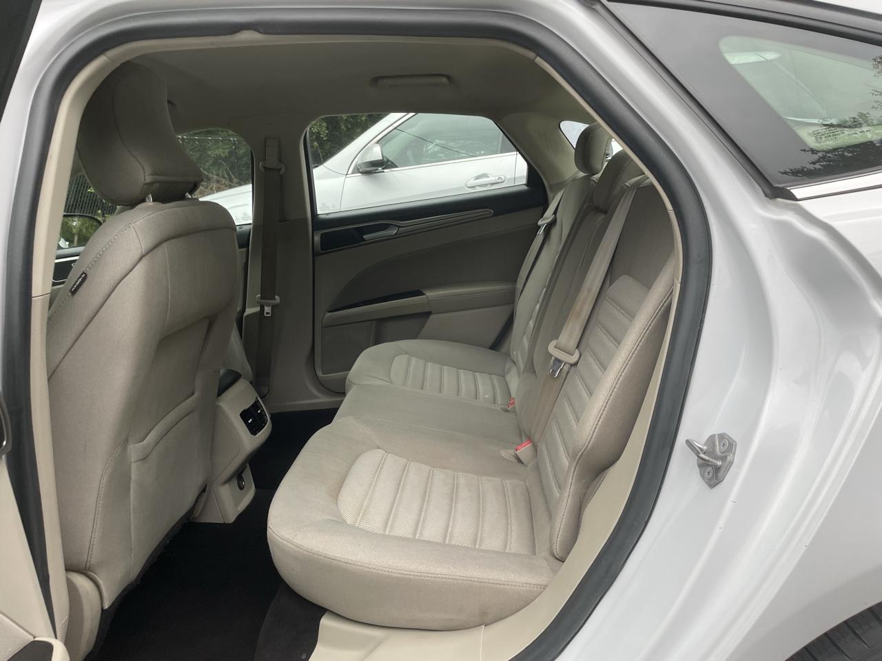 Ford Fusion SE 2019