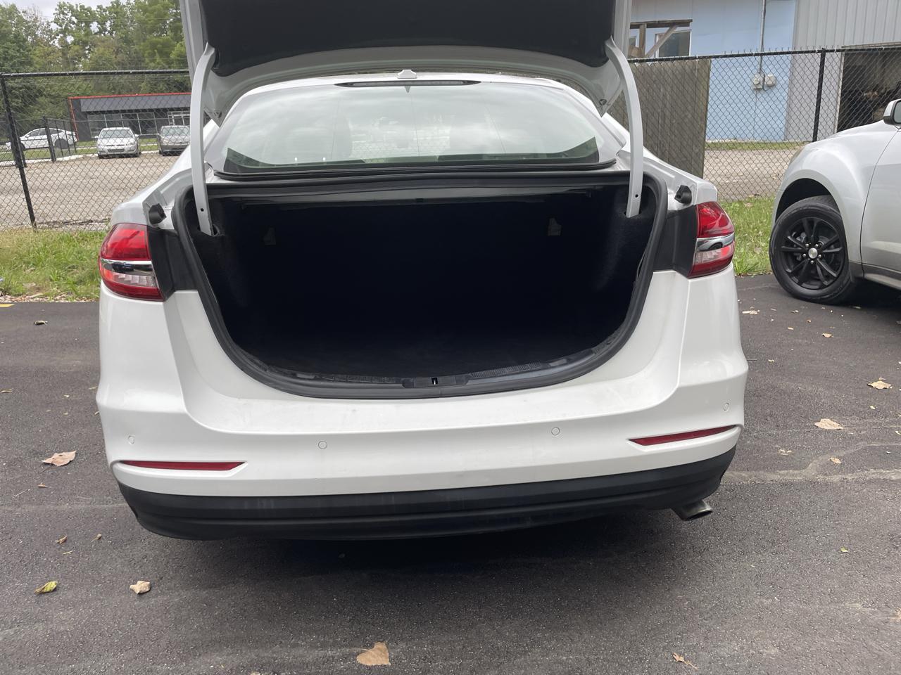 Ford Fusion SE 2019