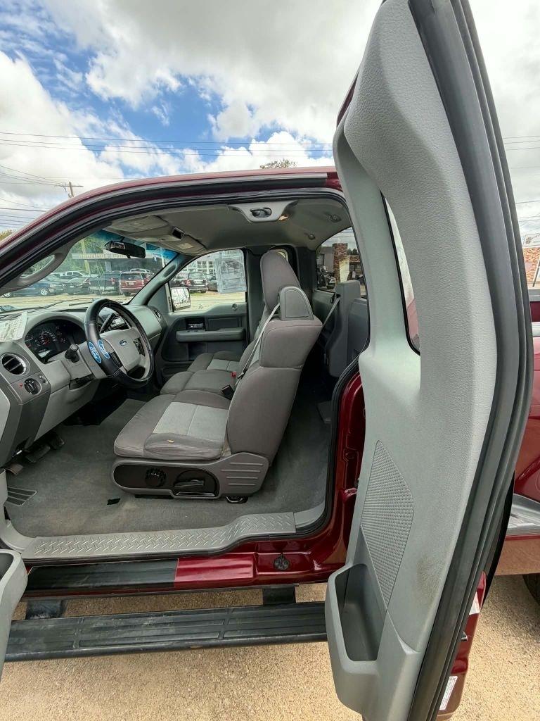 Ford F-150  2005