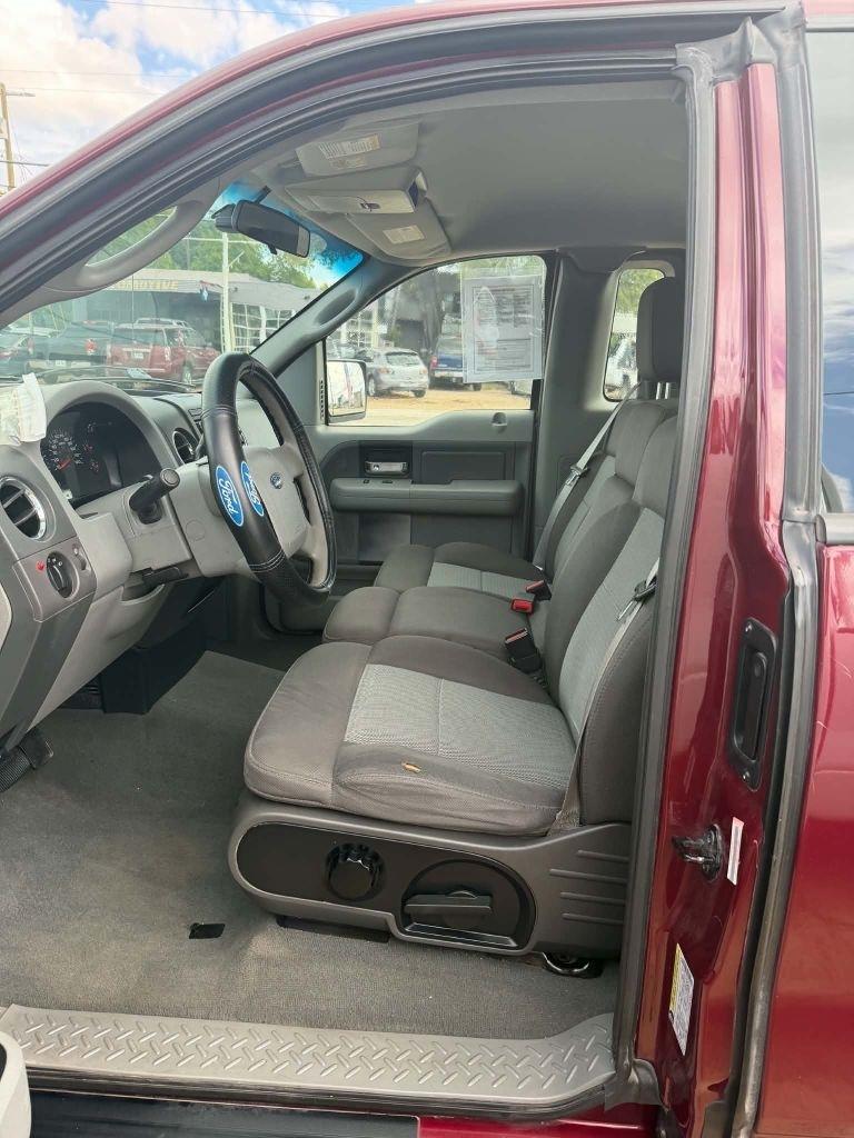 Ford F-150  2005