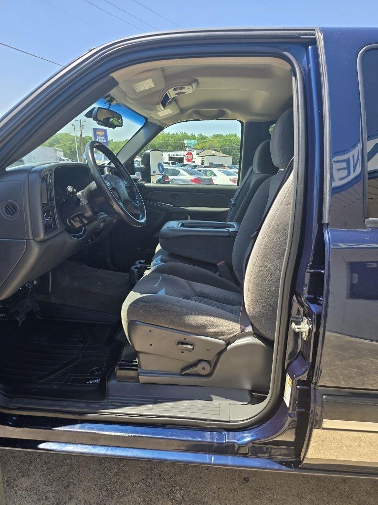 Chevrolet Silverado 1500  2005
