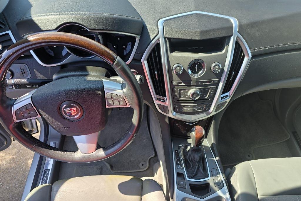 Cadillac SRX  2011