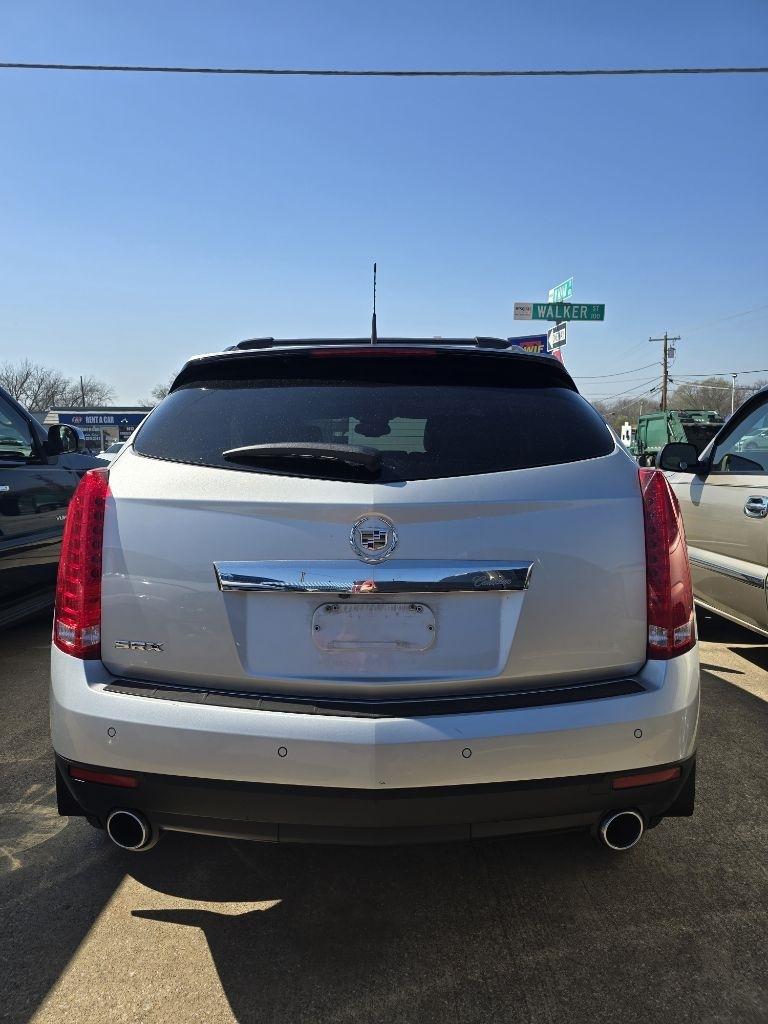 Cadillac SRX  2011