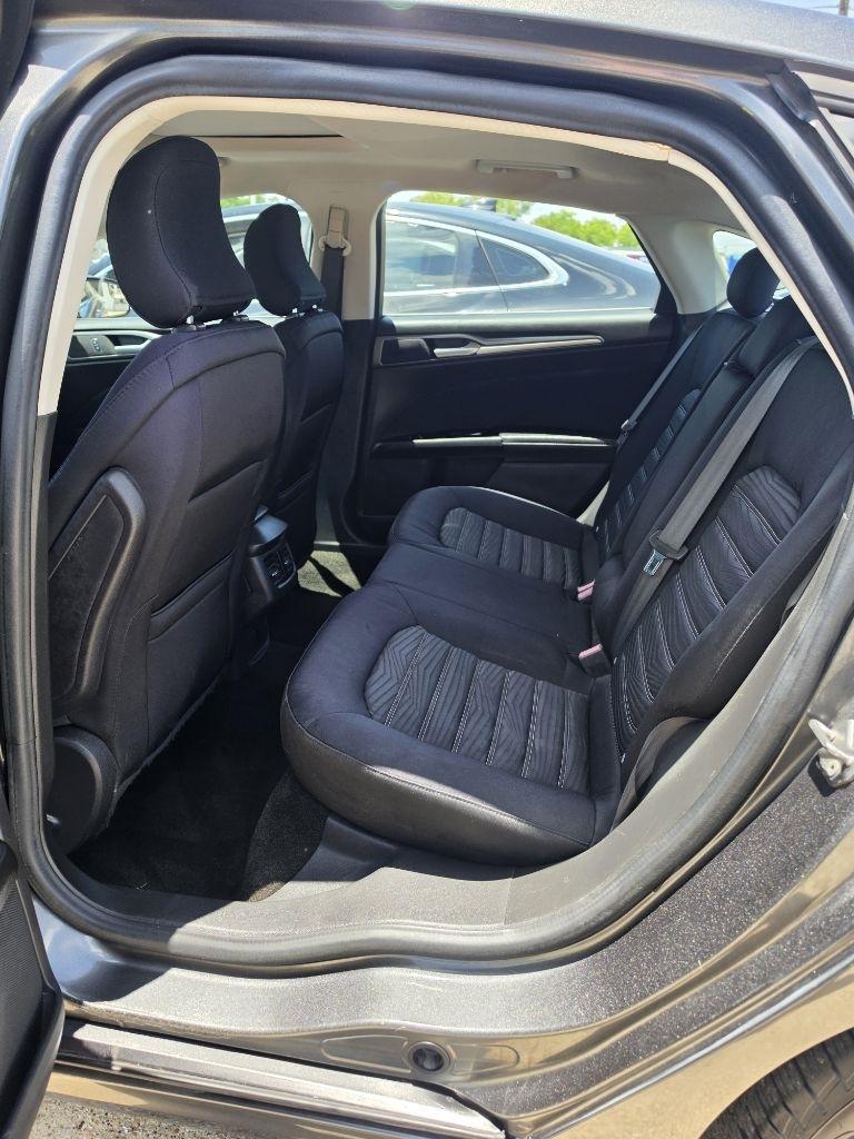 Ford Fusion  2016