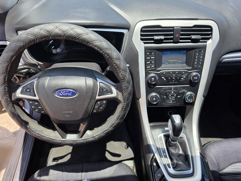 Ford Fusion  2016