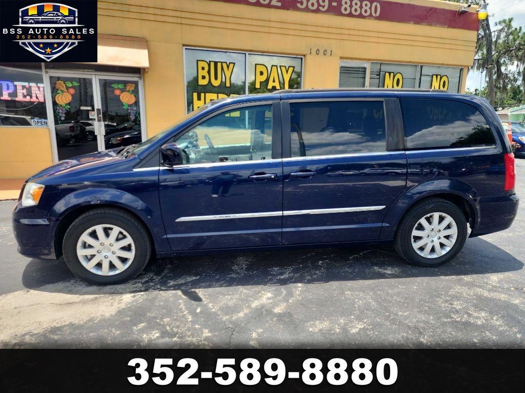 Used 2015 Chrysler Town & Country Touring for sale in Eustis, FL