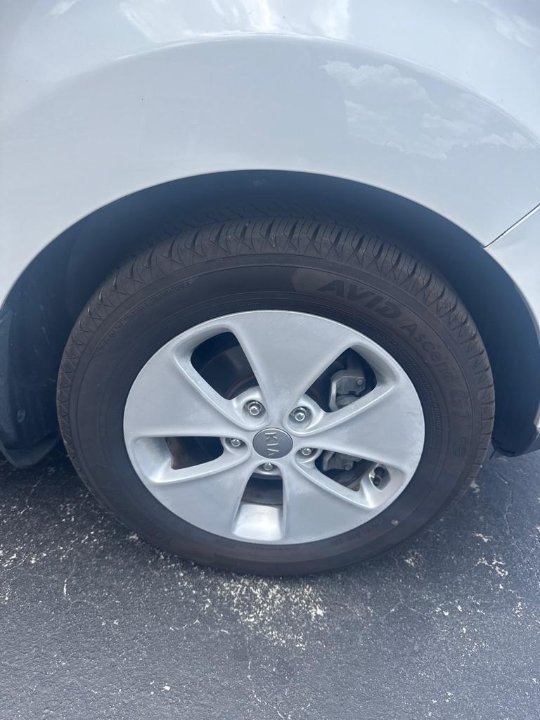 2015 Kia Soul Base - Photo 18