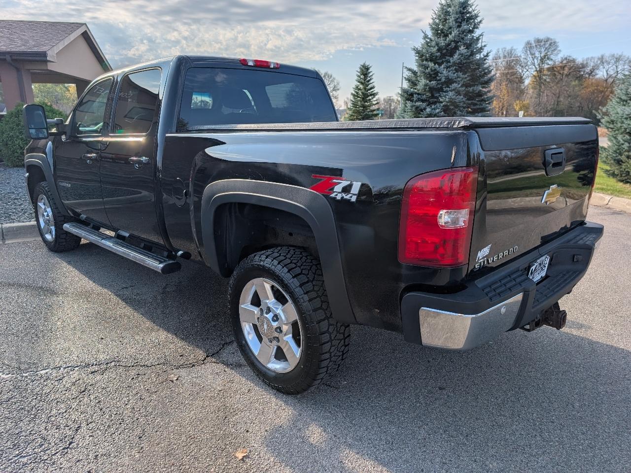 Chevrolet Silverado 2500HD LTZ Crew Cab 4WD 2013