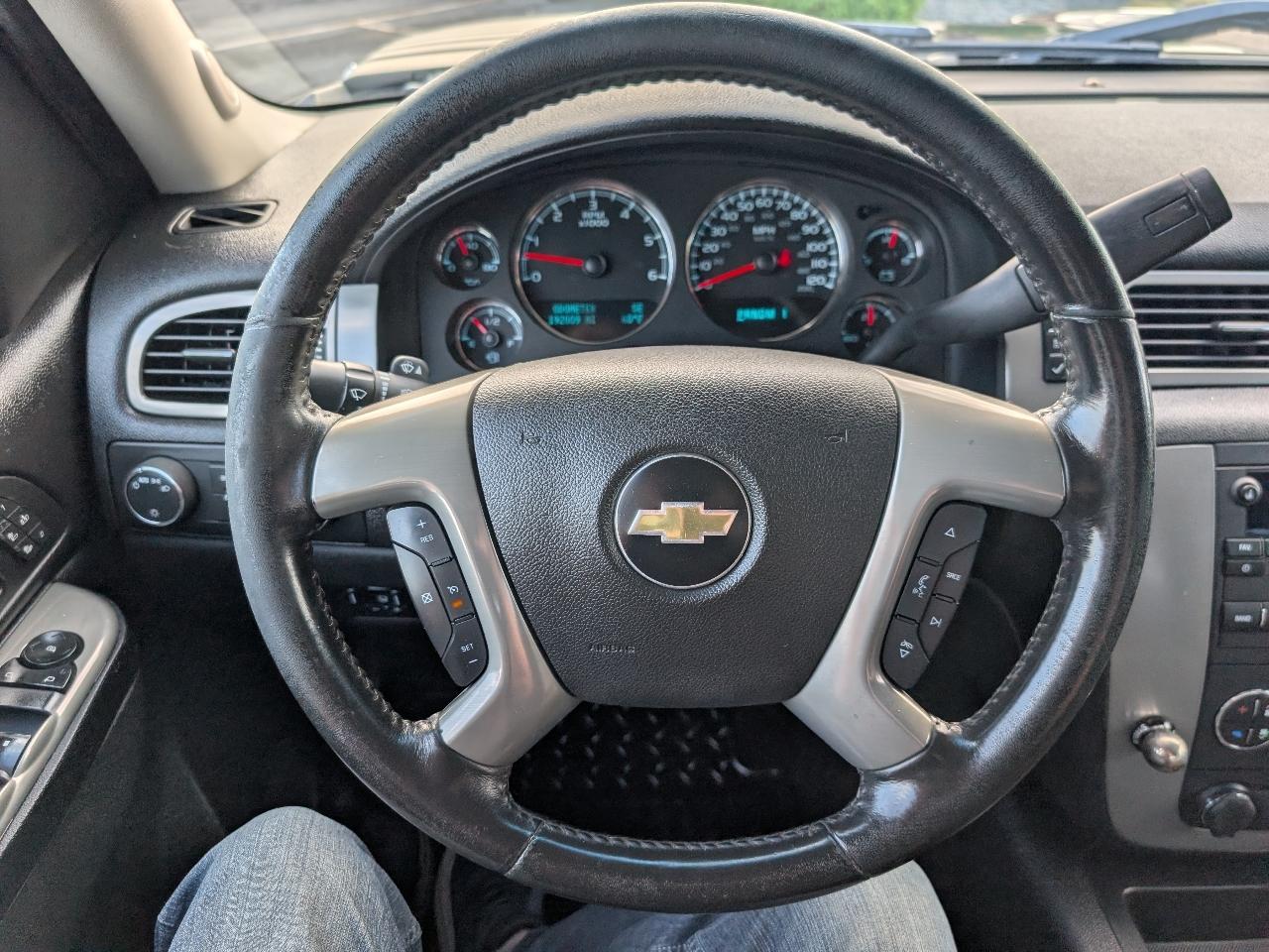 Chevrolet Silverado 2500HD LTZ Crew Cab 4WD 2013