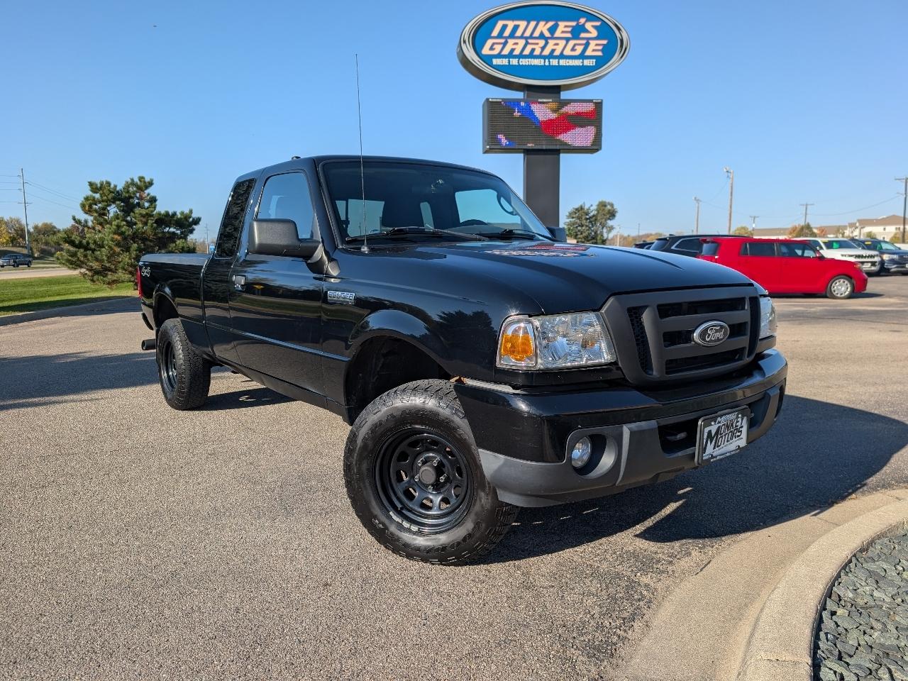 Ford Ranger XLT SuperCab 4-Door 4WD 2010