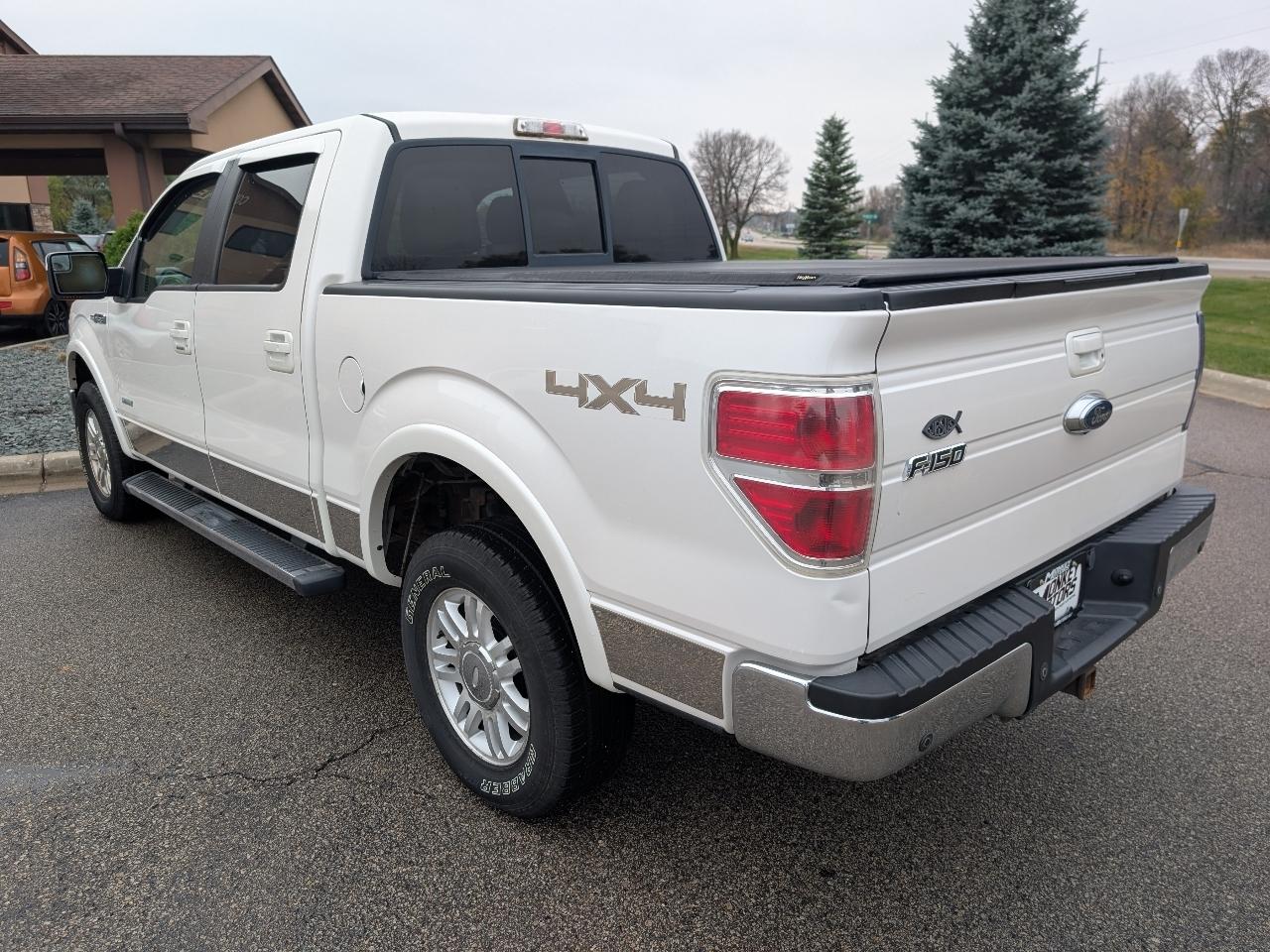 Ford F-150 Lariat SuperCrew 5.5-ft. Bed 4WD 2011