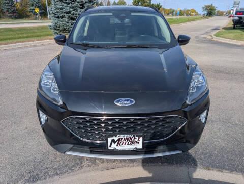 Ford Escape Titanium 4WD 2020