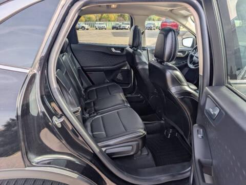 Ford Escape Titanium 4WD 2020