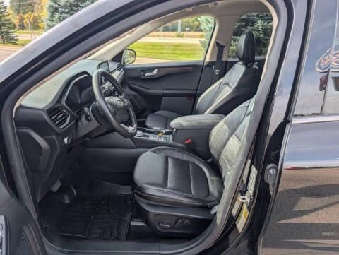 Ford Escape Titanium 4WD 2020