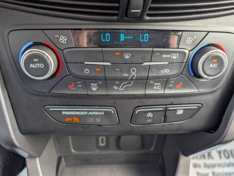 Ford Escape SEL 4WD 2018