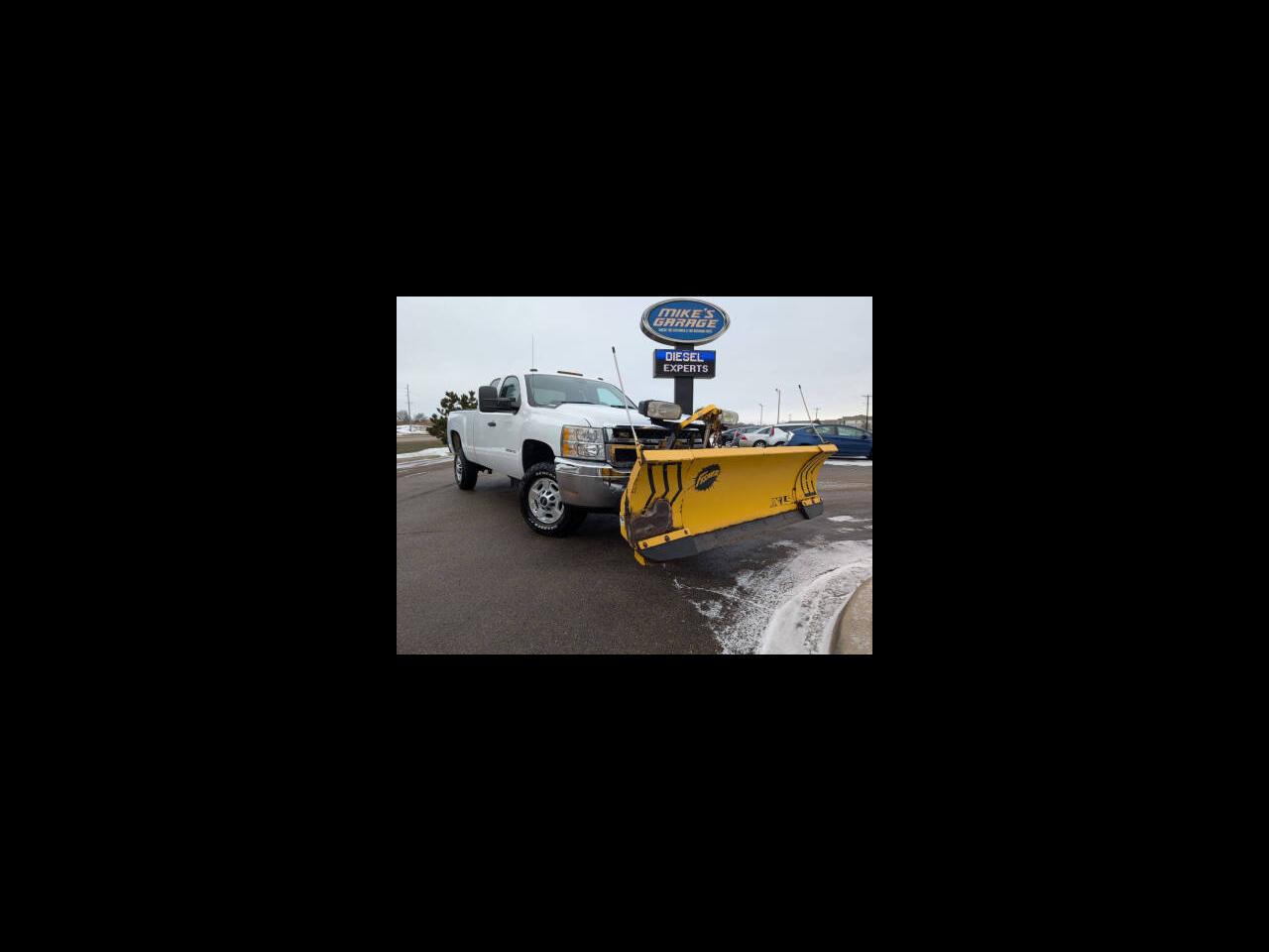 2013 Chevrolet Silverado 2500HD Work Truck Ext. Cab 4WD