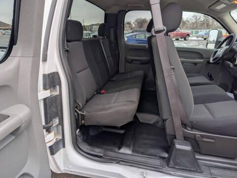 Chevrolet Silverado 2500HD Work Truck Ext. Cab 4WD 2013