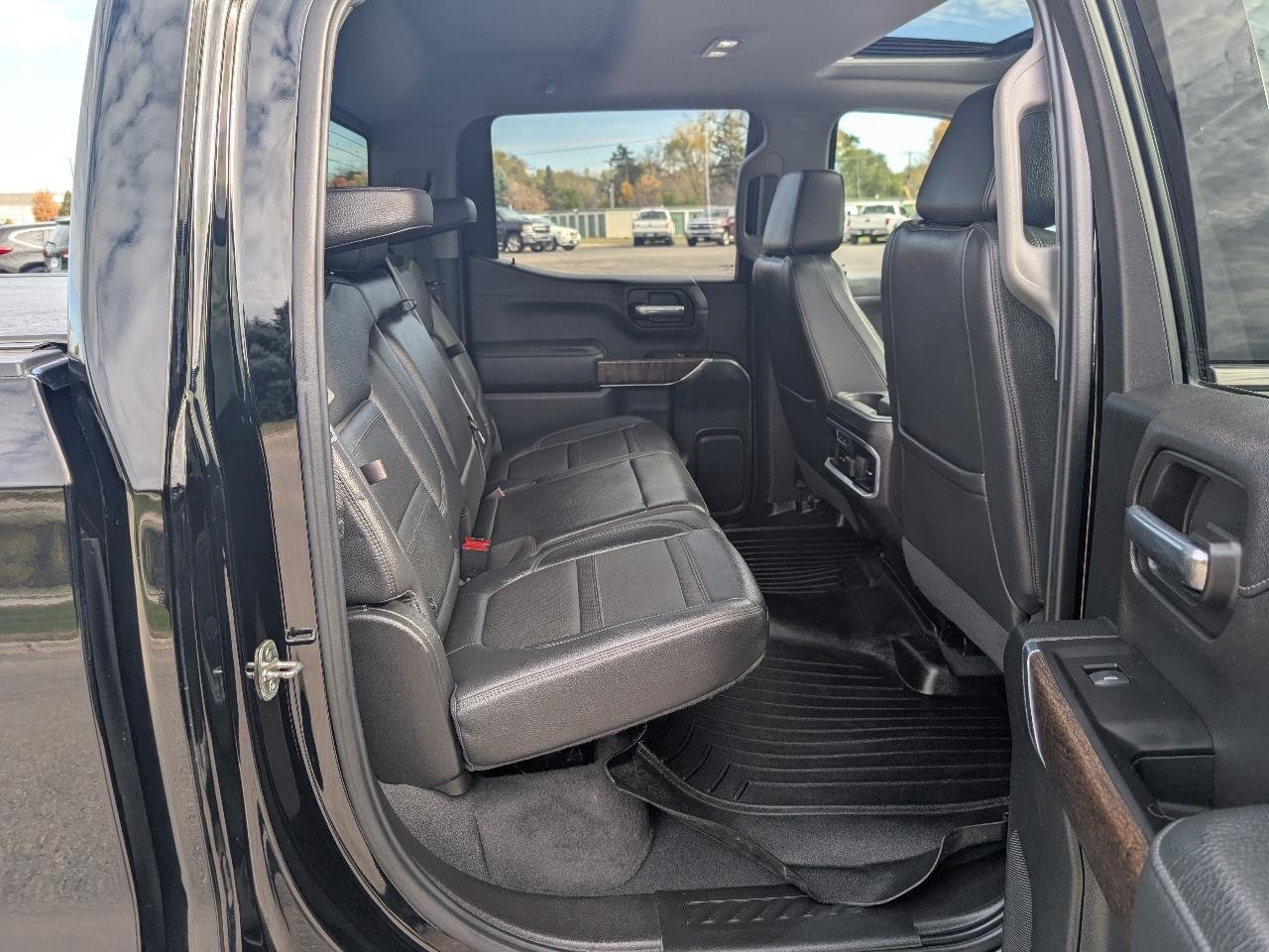 GMC Sierra 1500 Denali Crew Cab 4WD 2021