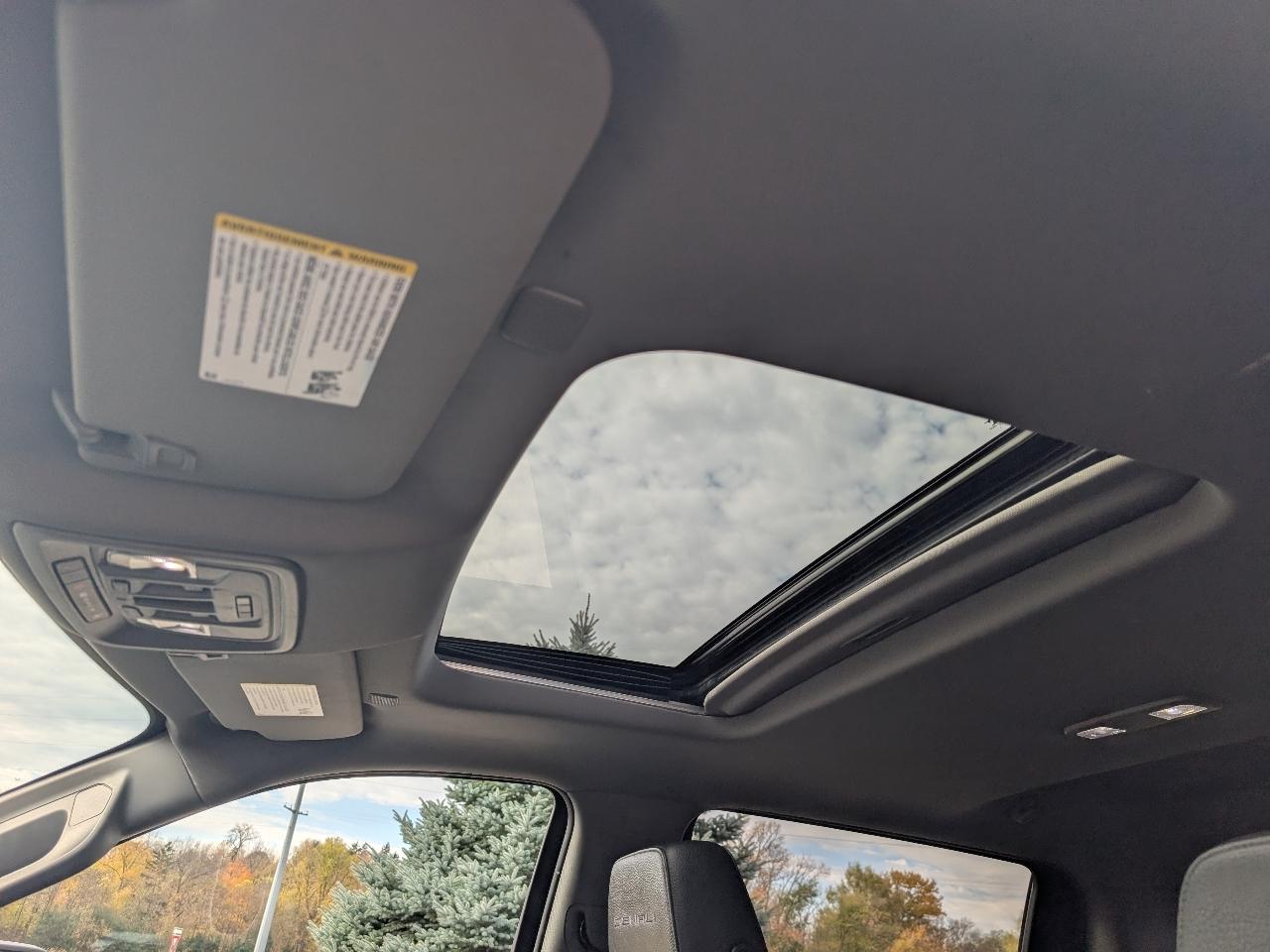 GMC Sierra 1500 Denali Crew Cab 4WD 2021