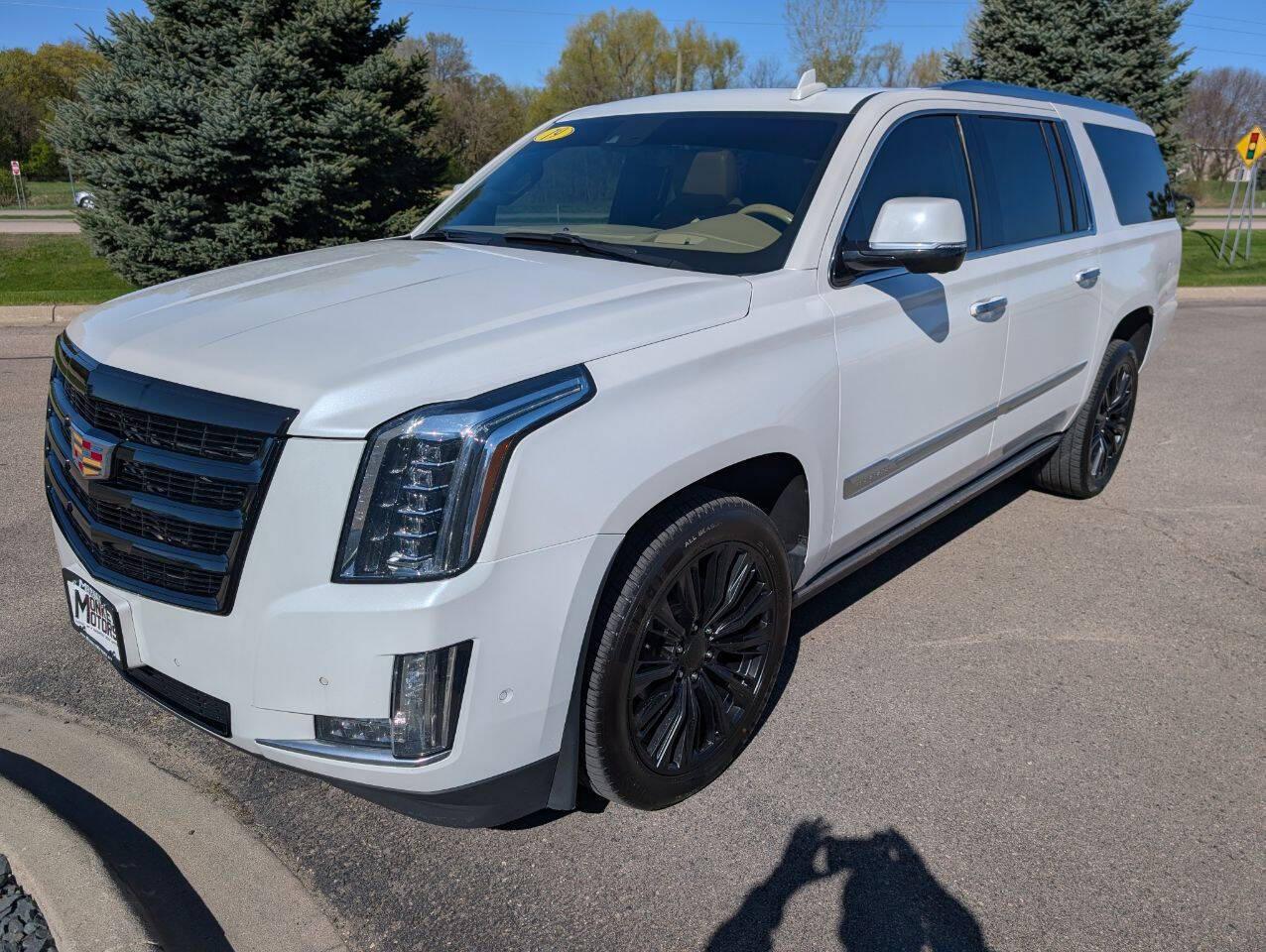 Cadillac Escalade ESV Platinum 4WD 2019