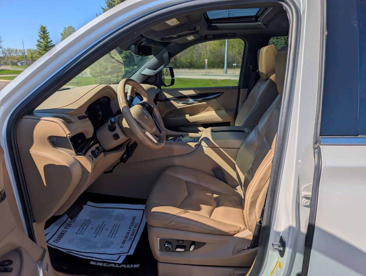 Cadillac Escalade ESV Platinum 4WD 2019