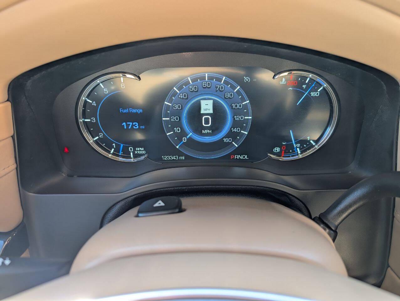 Cadillac Escalade ESV Platinum 4WD 2019
