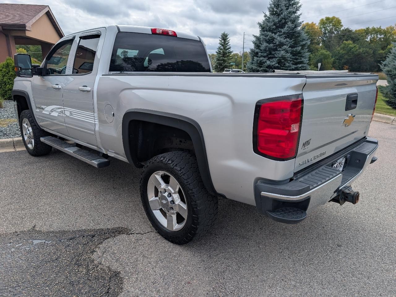 Chevrolet Silverado 2500HD LT Double Cab 4WD 2016