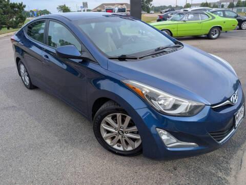 Hyundai Elantra SE 6AT 2015